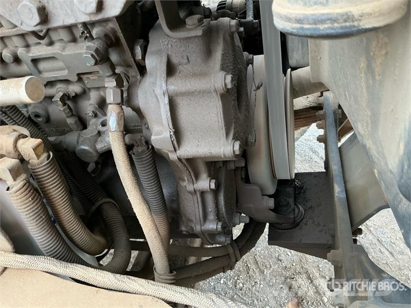Mack RD688S 8x4 Mixer Truck Beton-Mischfahrzeuge
