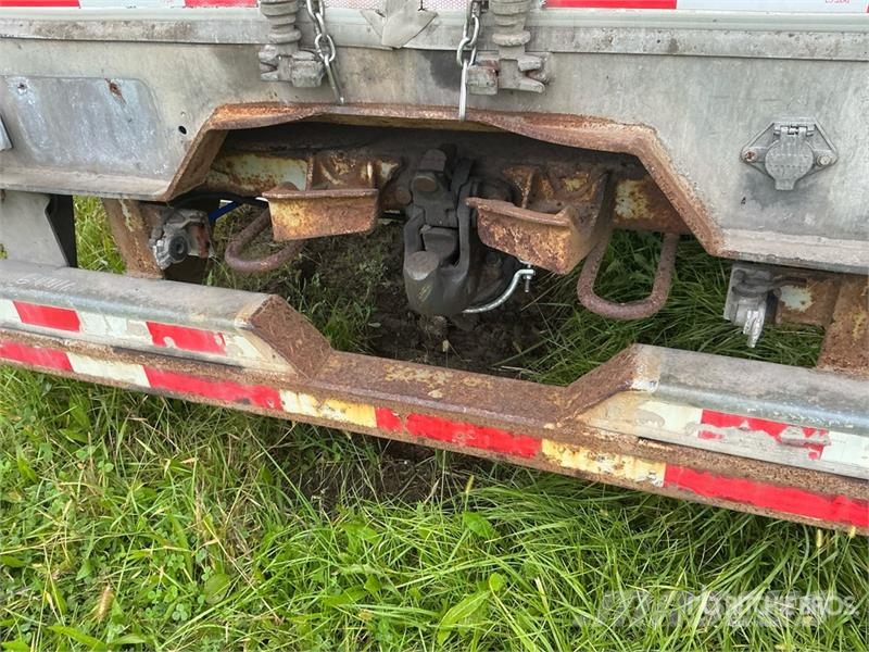 Manac 48 ft T/A Van Trailer Rimorchi cassonati