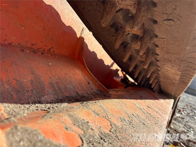 Manitou 1050RT Compact Track Loader Chargeuse compacte