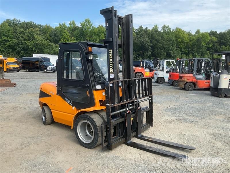 Maximal FD40T-M2WE3 8800 lb Pneumatic Tire Forklift Muut haarukkatrukit