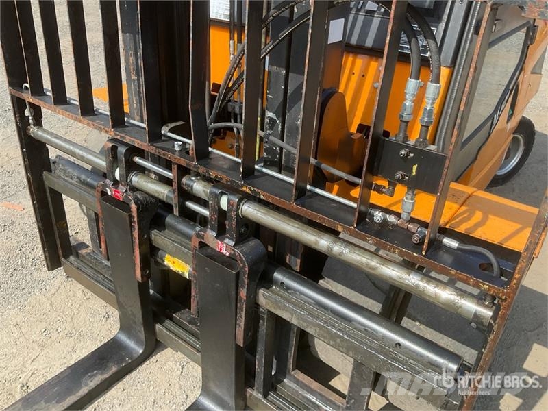 Maximal FD40T-M2WE3 8800 lb Pneumatic Tire Forklift Muut haarukkatrukit