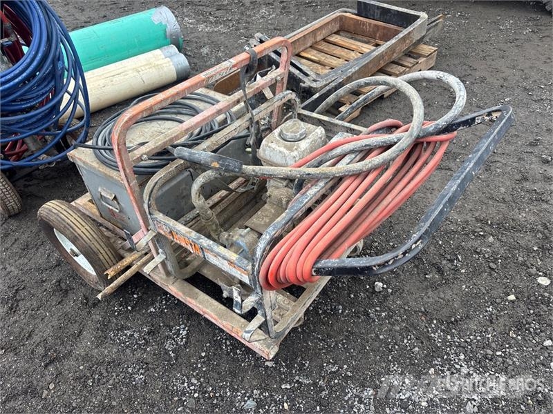 MBW BMS74 Concrete Cure Sprayer Cart Būvniecība- Citi