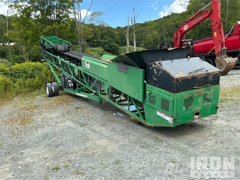 McCloskey ST80 36 in x 80 ft Portable Transfer Conveyor Construction - Others
