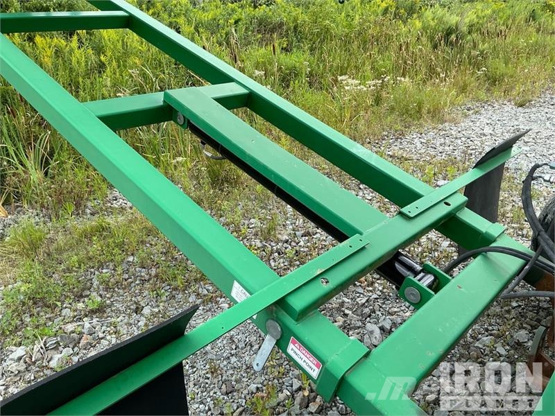 McCloskey ST80 36 in x 80 ft Portable Transfer Conveyor Construction - Others