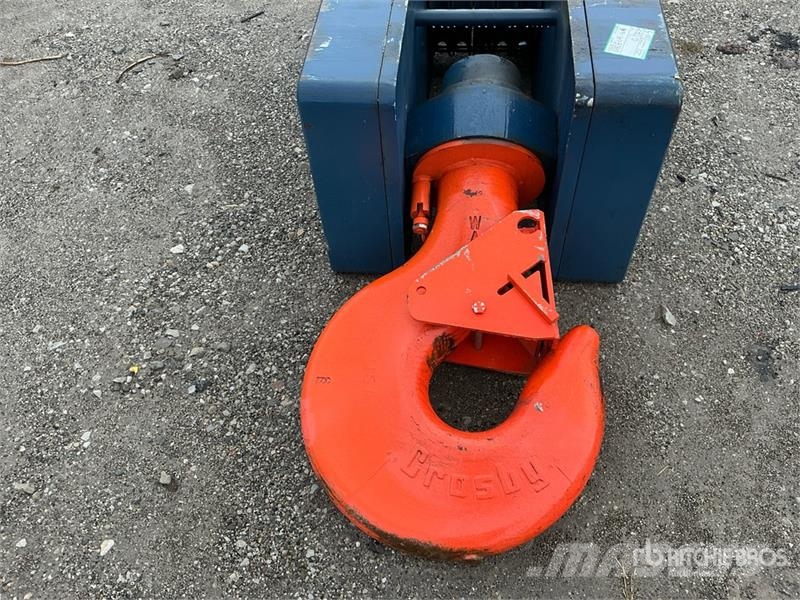  McKissick E0900N20EH 5 Sheave Hook Block أجزاء ومعدات رافعات