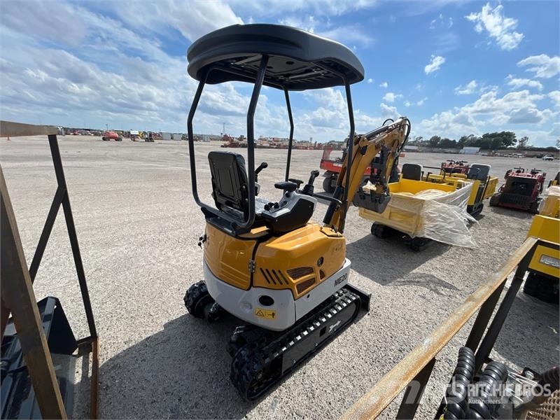  ME20-YELLOW Yanmar Diesel Mini Excavator (Unused) 小型挖掘机