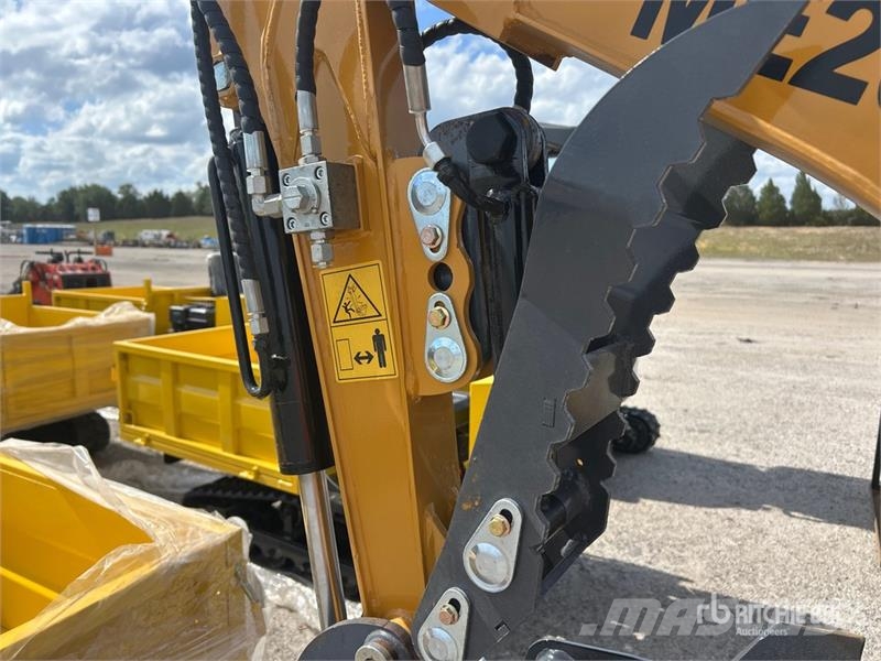  ME20-YELLOW Yanmar Diesel Mini Excavator (Unused) 小型挖掘机