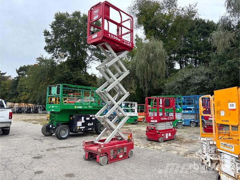 MEC 1330SE Electric Scissor Lift Makazaste platforme