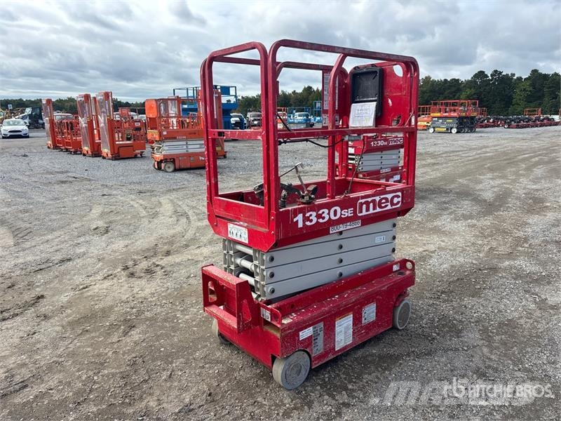 MEC 1330SE Electric Scissor Lift Ollós emelők