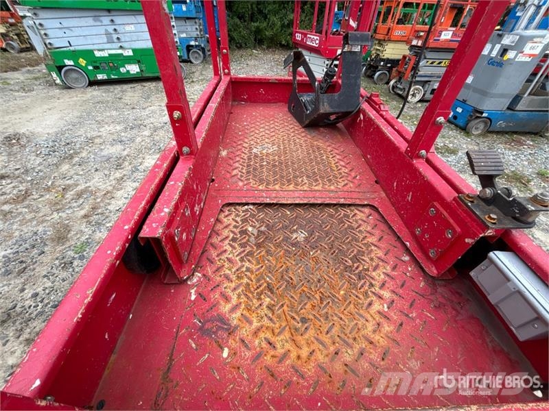 MEC 1330SE Electric Scissor Lift Makazaste platforme