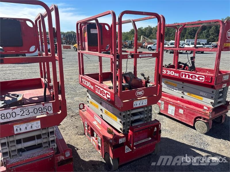 MEC 1330SE Electric Scissor Lift رافعات مقصية الشكل