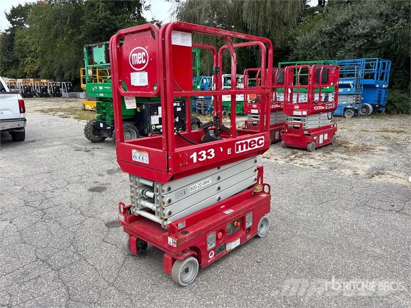 MEC 1330SE Electric Scissor Lift Makazaste platforme