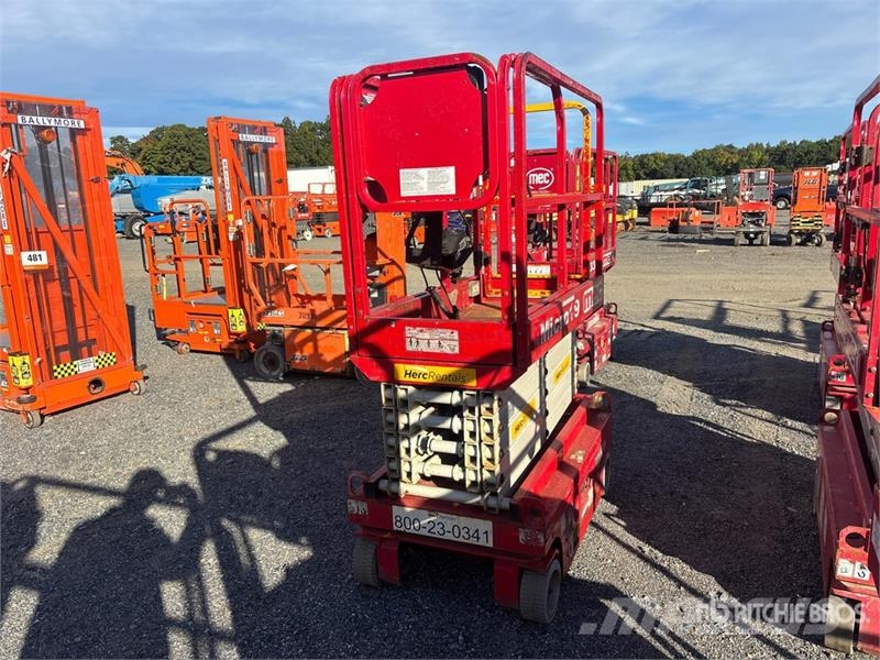 MEC Micro 19 Electric Scissor Lift Scheren-Arbeitsbühnen