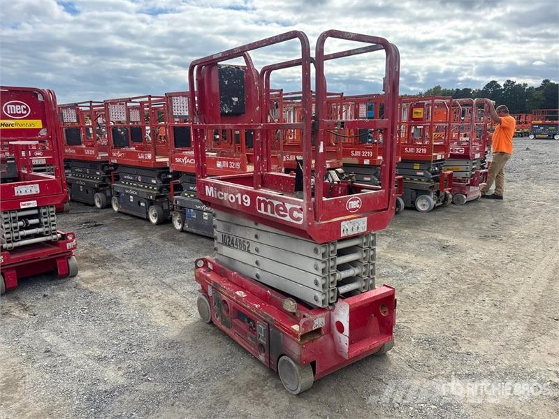 MEC Micro 19 Electric Scissor Lift Elevadores de tesoura