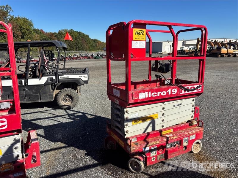 MEC Micro 19 Electric Scissor Lift Škaraste platforme