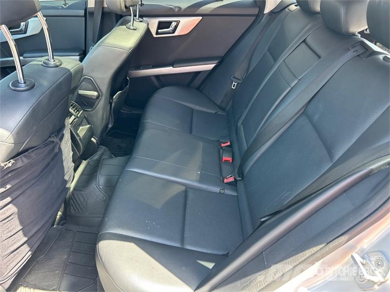 Mercedes-Benz GLK 350 AWD SUV Voiture
