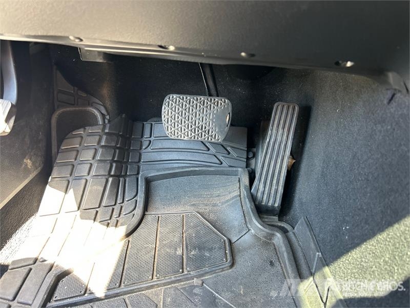Mercedes-Benz GLK 350 AWD SUV Voiture