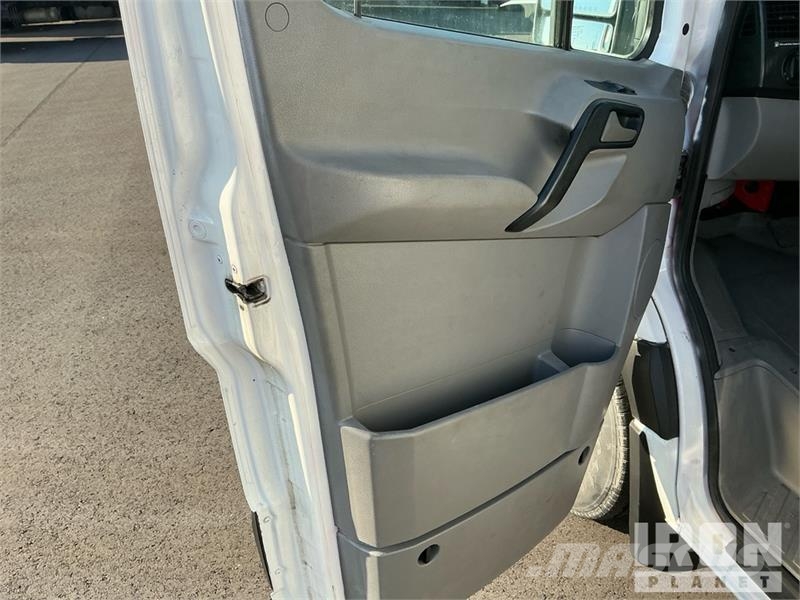 Mercedes-Benz Sprinter 2500 Refrigerated Truck Tovornjaki hladilniki
