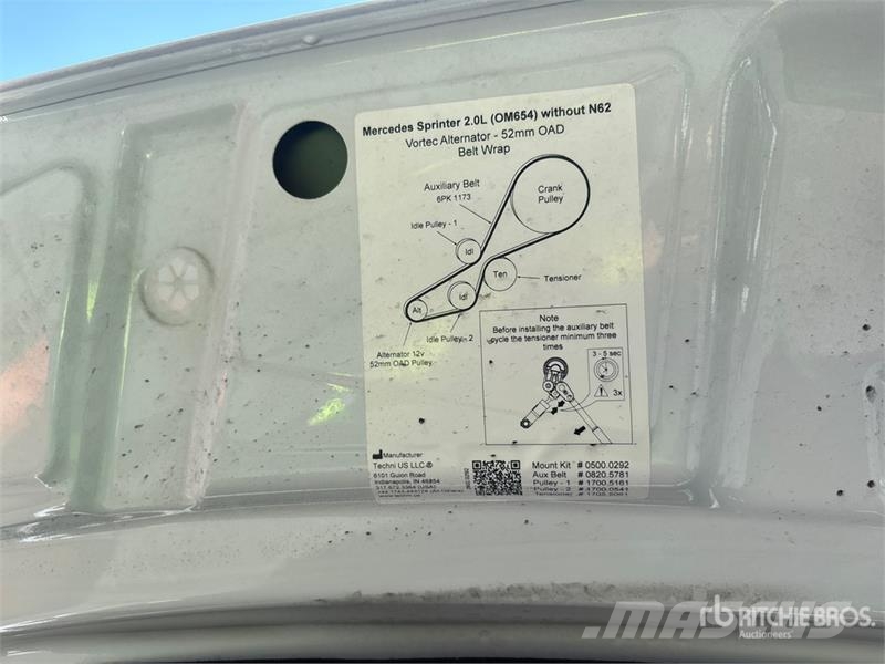 Mercedes-Benz Sprinter 2500 Cargo Van Panel vans