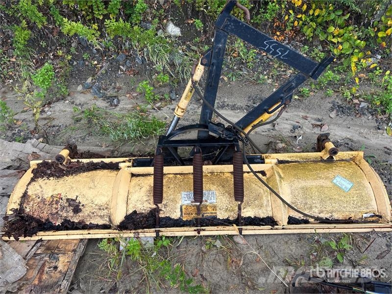 Meyer 7 ft 6 in 2 Way Snow Plow Lâminas e arados de neve