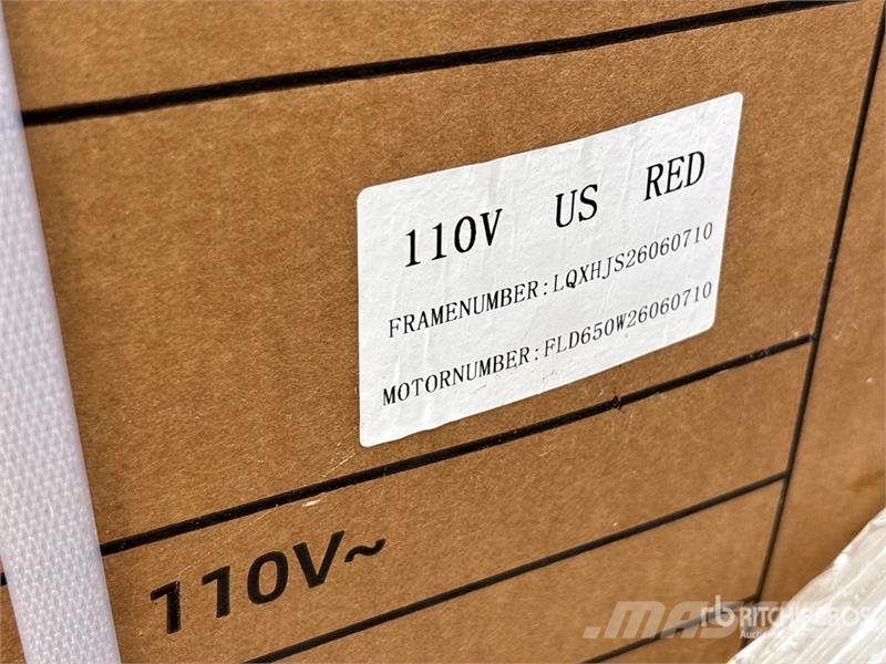 MGC40-RED 3 TT E-Trike Mini Scooter (Unused) Terenska vozila