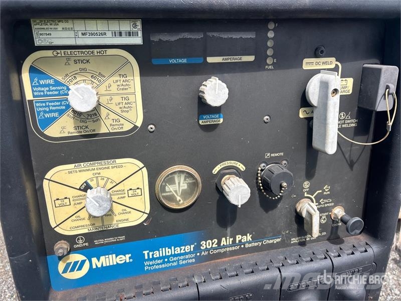 Miller Trailblazer 300 A Skid-Mounted Multi-Process 3-in- Kaynak makineleri