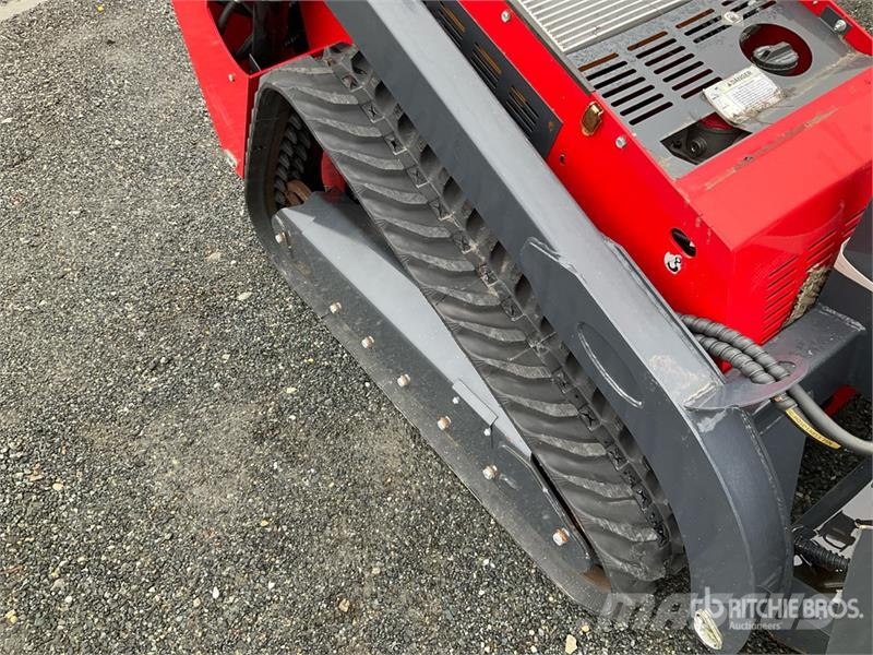 Mini Compact Track Loader لوادر انزلاقية التوجيه