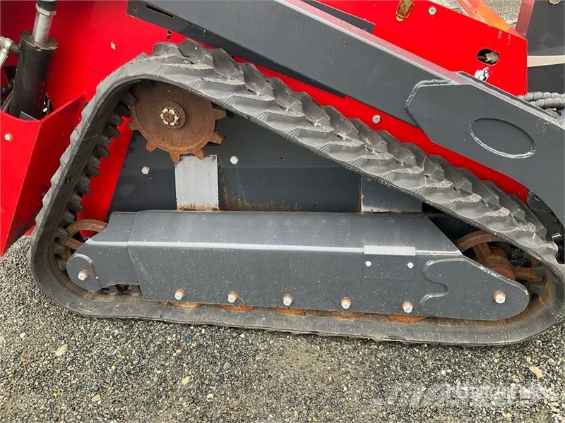 Mini Compact Track Loader لوادر انزلاقية التوجيه