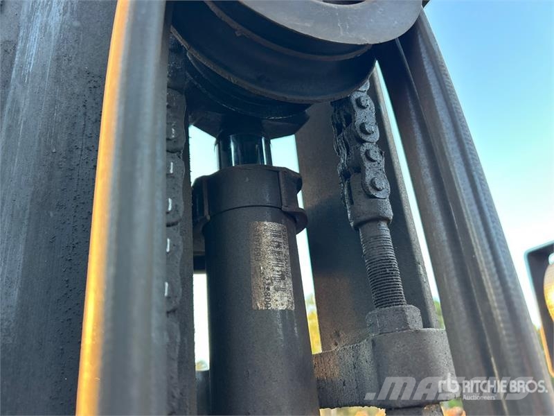 Mitsubishi FG25N 5000 lb Forklift Empilhadeiras - outros