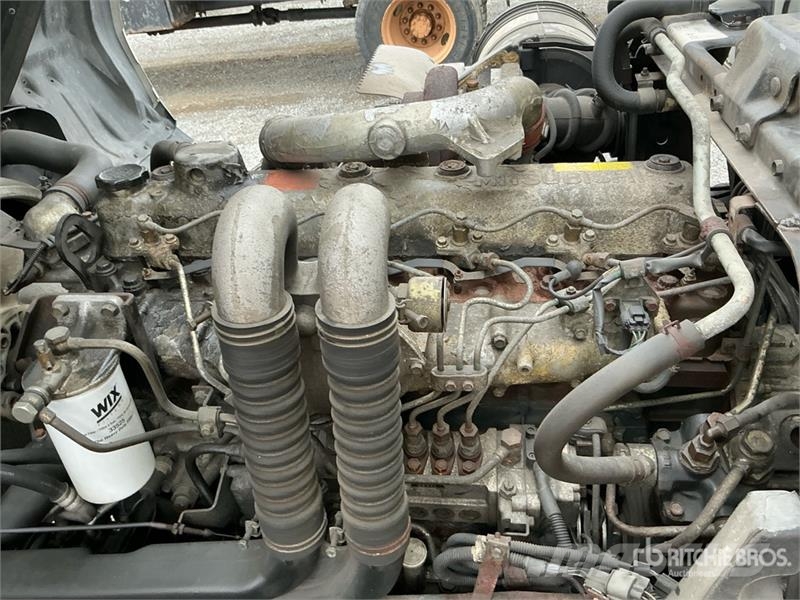 Mitsubishi FM617 Furgons