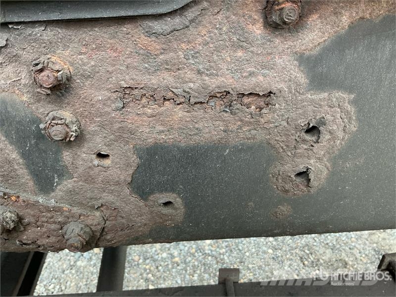 Mitsubishi FM617 Furgons