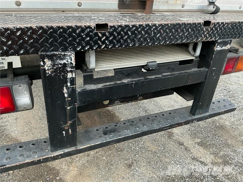 Mitsubishi FM617 Furgons