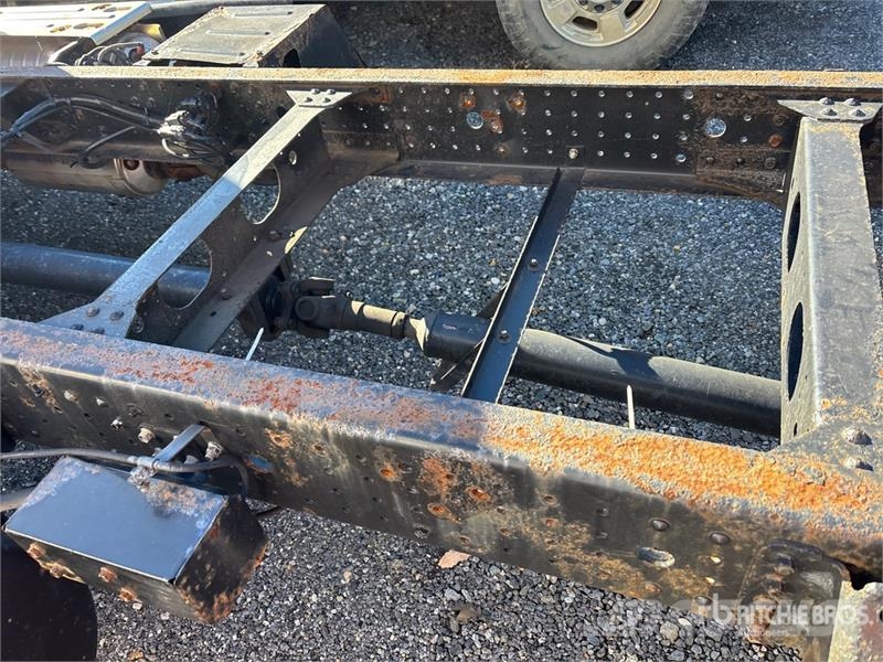 Mitsubishi Fuso 4x2 Cab and Chassis (Inoperable) 驾驶室与内部