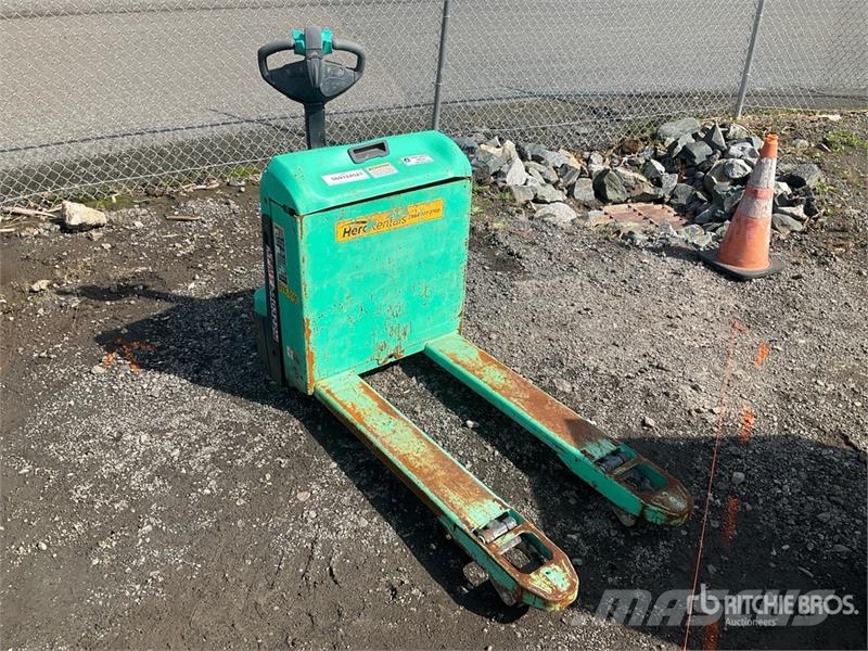 Mitsubishi PW23N 4500 lb Electric Pallet Jack Kézi raklapemelő