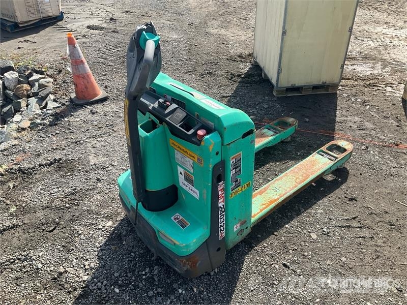 Mitsubishi PW23N 4500 lb Electric Pallet Jack Kézi raklapemelő