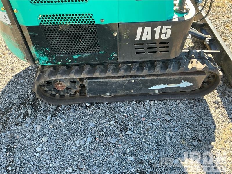Miva VA15 Mini Excavator Minikaivukoneet < 7t