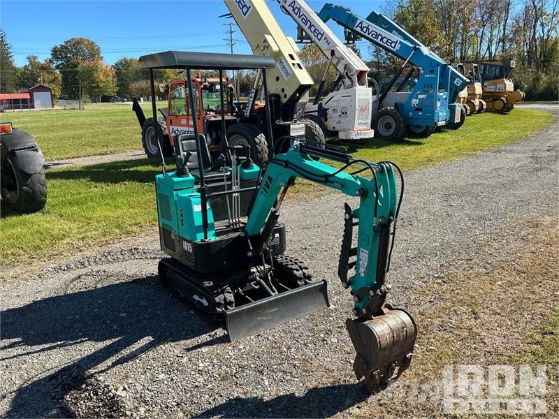 Miva VA15 Mini Excavator Minikaivukoneet < 7t