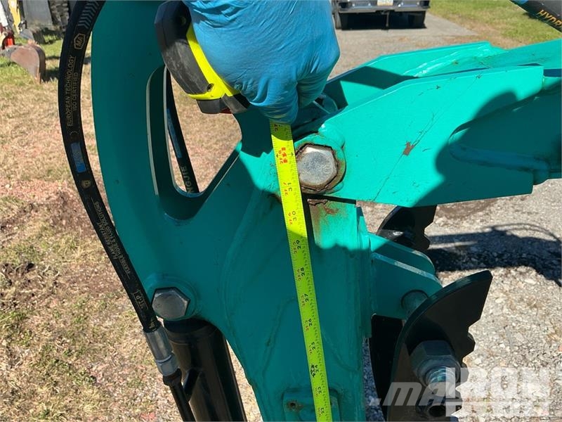 Miva VA15 Mini Excavator Minikaivukoneet < 7t