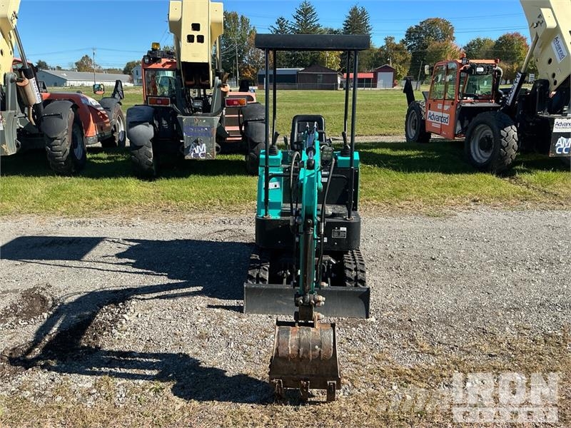 Miva VA15 Mini Excavator Minikaivukoneet < 7t