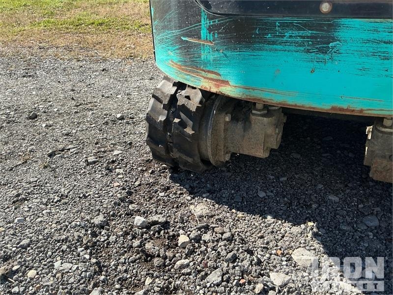 Miva VA15 Mini Excavator Minikaivukoneet < 7t