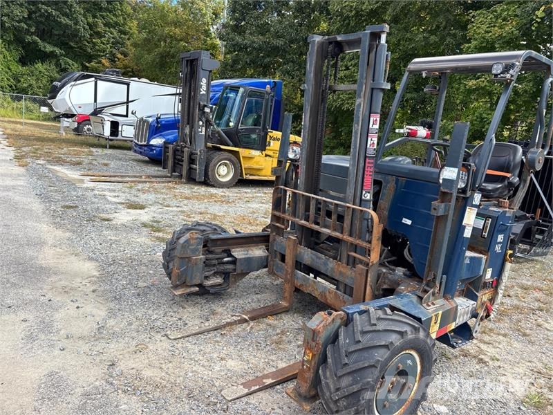 Moffett M5 50.4 NX 5000 lb 3x3 Truck Mounted Forklift Truck mounted forklifts