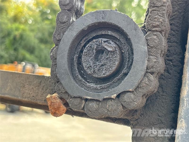 Moffett M5 50.4 NX 5000 lb 3x3 Truck Mounted Forklift Teherautóra szerelt targonca