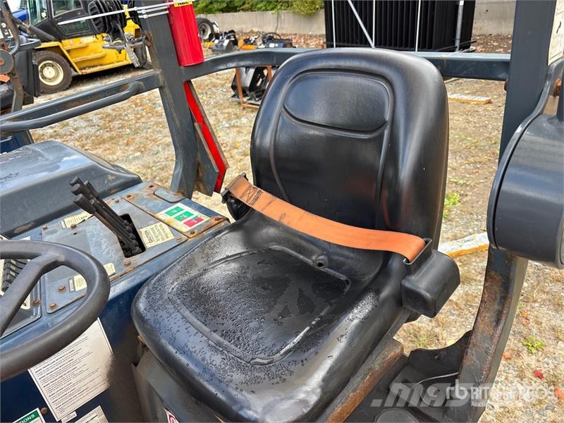 Moffett M5 50.4 NX 5000 lb 3x3 Truck Mounted Forklift Truck mounted forklifts