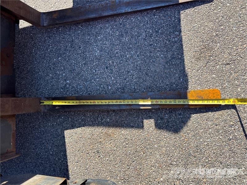 Moffett M5 50.4NX 5000 lb 3x3 Truck Mounted Forklift Stivuitoare montate pe camioane