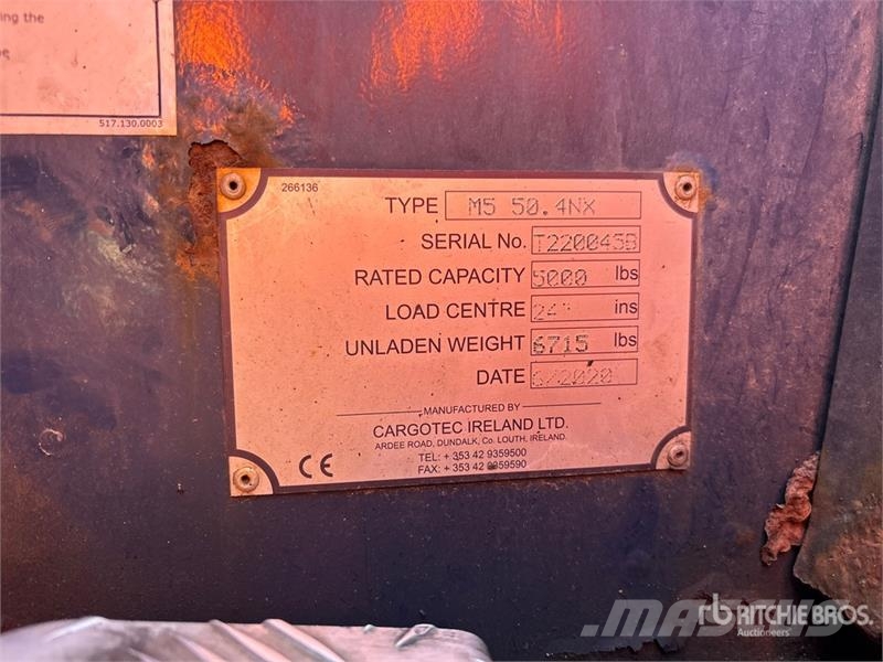 Moffett M5 50.4NX 5000 lb 3x3 Truck Mounted Forklift Stivuitoare montate pe camioane