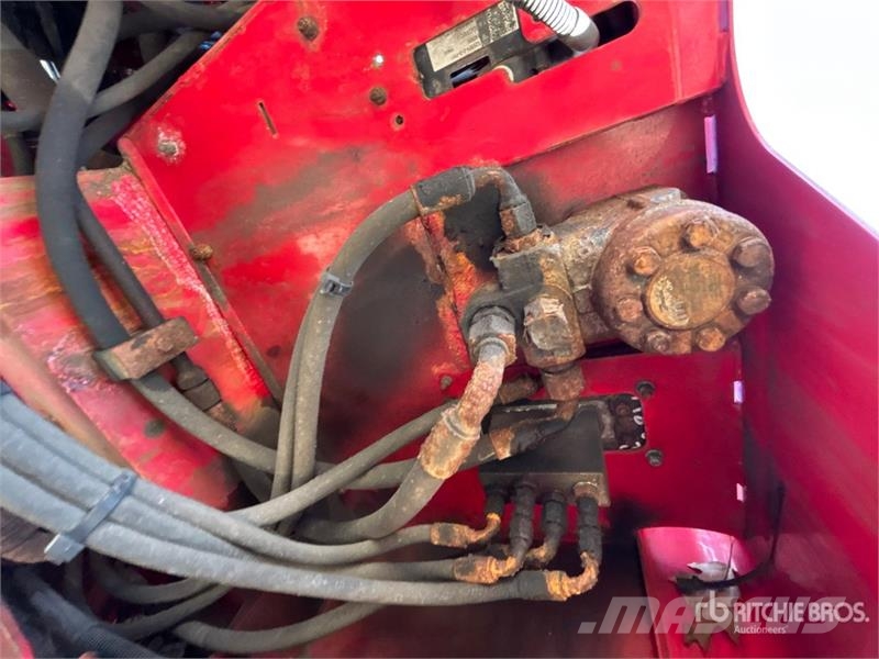 Moffett M50 트럭 장착 포크리프트