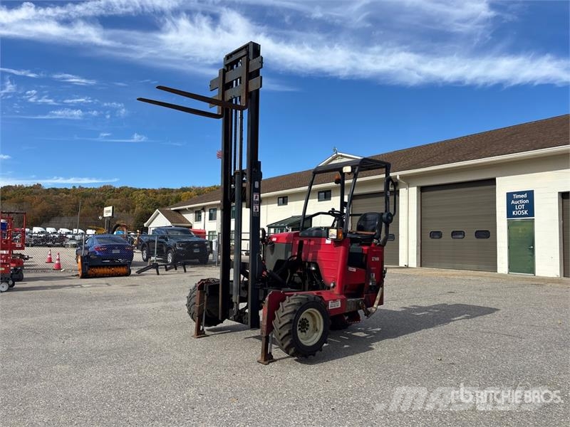 Moffett M50 Truck mounted forklifts