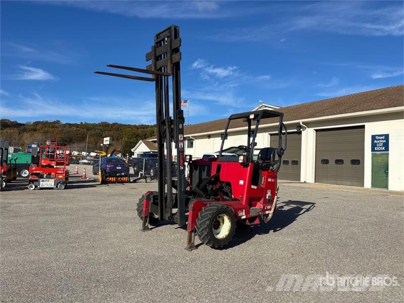 Moffett M50 Truck mounted forklifts