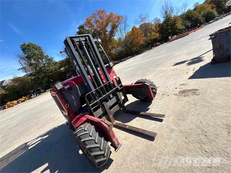 Moffett M50 Empilhadeiras montadas em caminhão