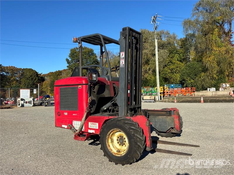 Moffett M50 Stivuitoare montate pe camioane